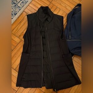 Lululemon down for it all vest